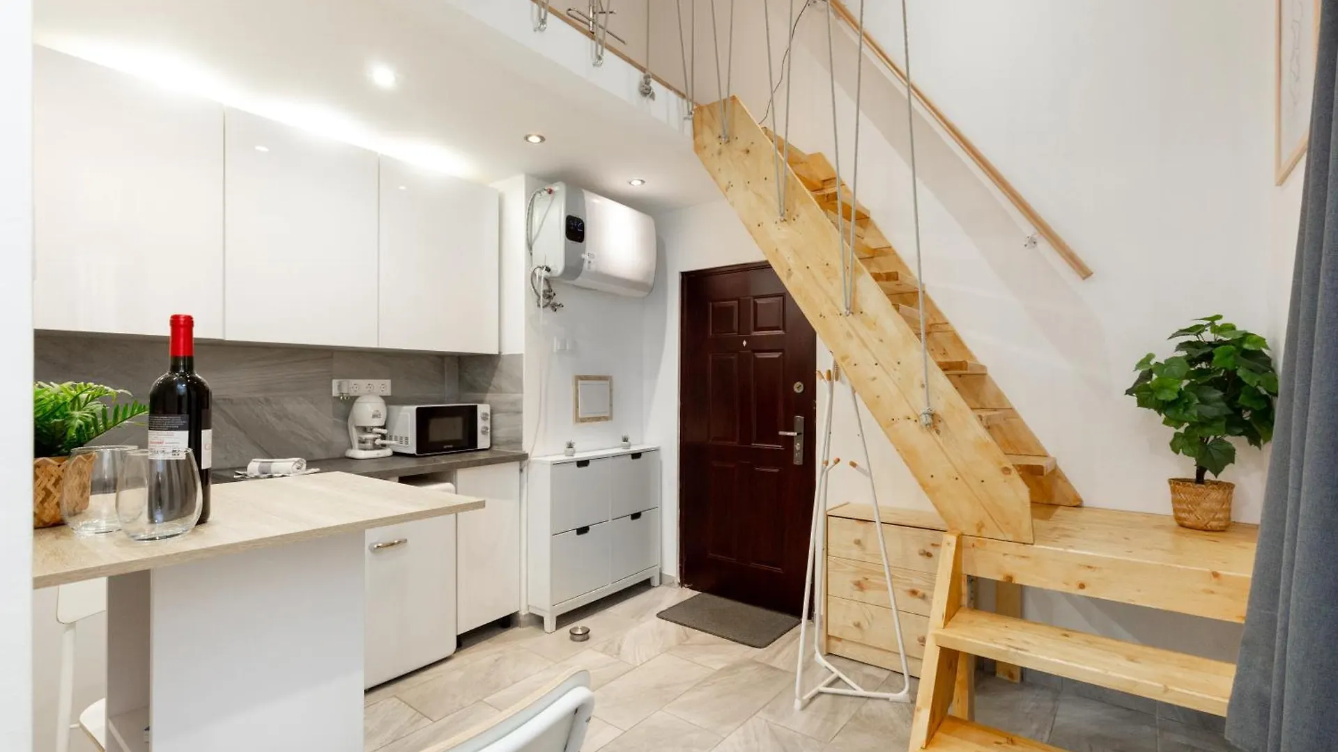 Mini Monumental By Stn Apartment Budapest 0*,